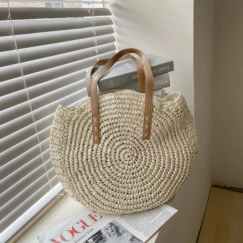 Eco-friendly boho summer bag in natural color, perfect for beach or travel