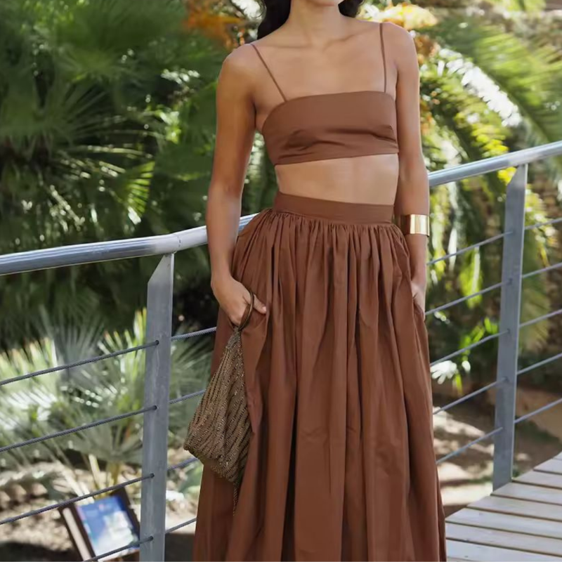 Dessert Linen women’s 2-piece summer set in nougat brown – breathable cotton-linen with maxi skirt and spaghetti strap crop top, boho chic look