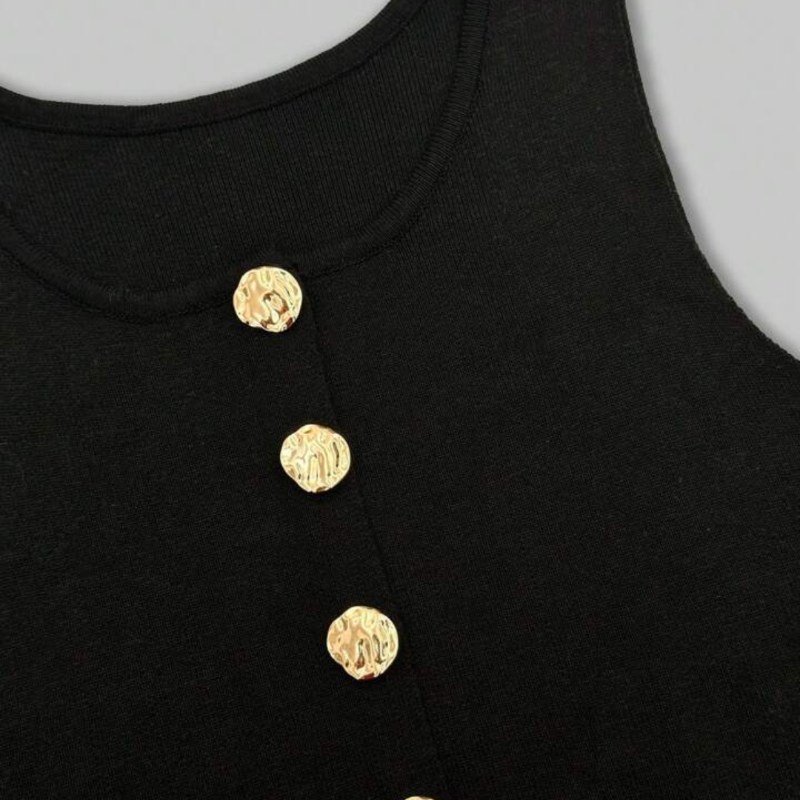 Luxury knitted V-neck top for women – Elegant button-up sweater with a straight-cut silhouette, made from premium cotton blend (80% cotton, 20% polyester). Stylish, breathable, and perfect for casual chic, office wear, and layering. Available in two trendy colors.