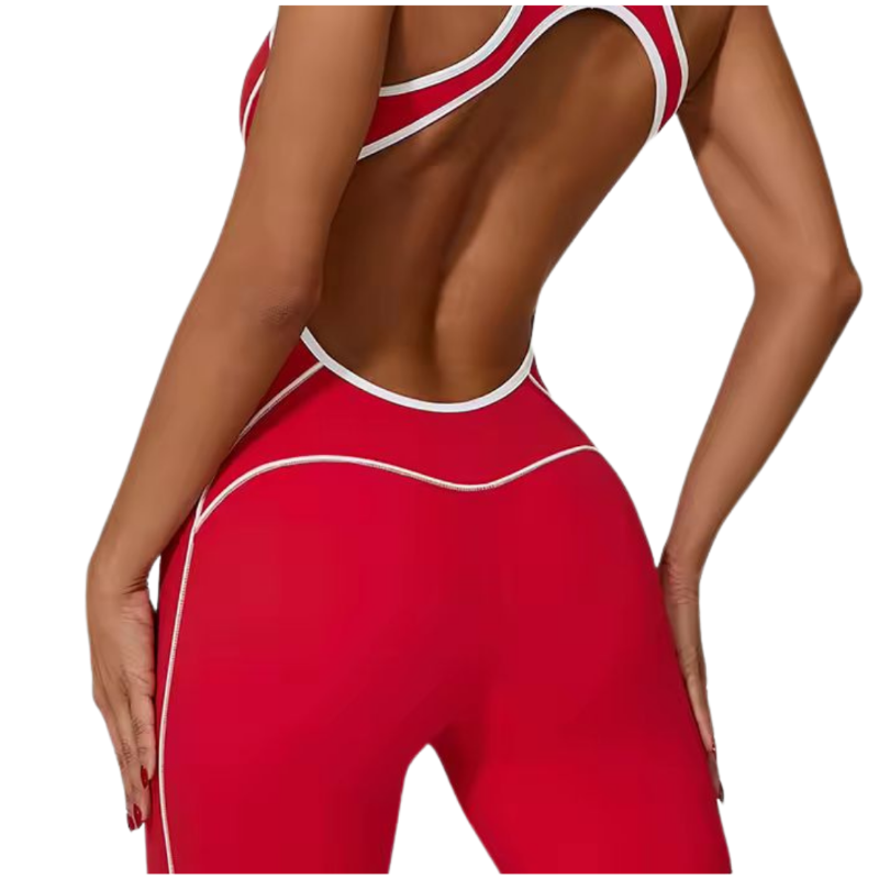 Butt-lifting seam detail on nylon spandex gym romper – MIKA high waist sportswear, squat proof