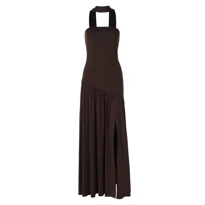 VICKY long evening gown displayed on model – perfect for weddings, galas, and special events