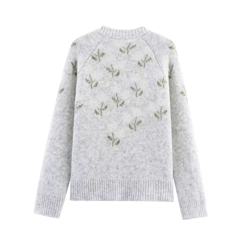 Close-up of 3D floral knit pattern – Chic and Charm Floral Dream women’s cardigan with crew neck