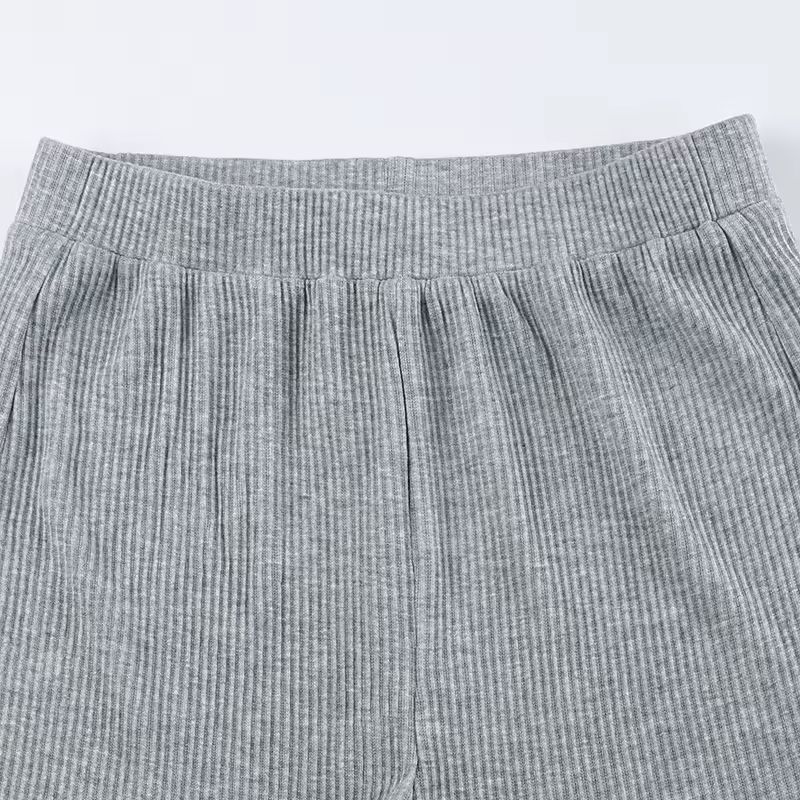 Zen Lounge Set – women’s V-cut ribbed crop top in soft cotton spandex, perfect for yoga, pilates and casual wear.