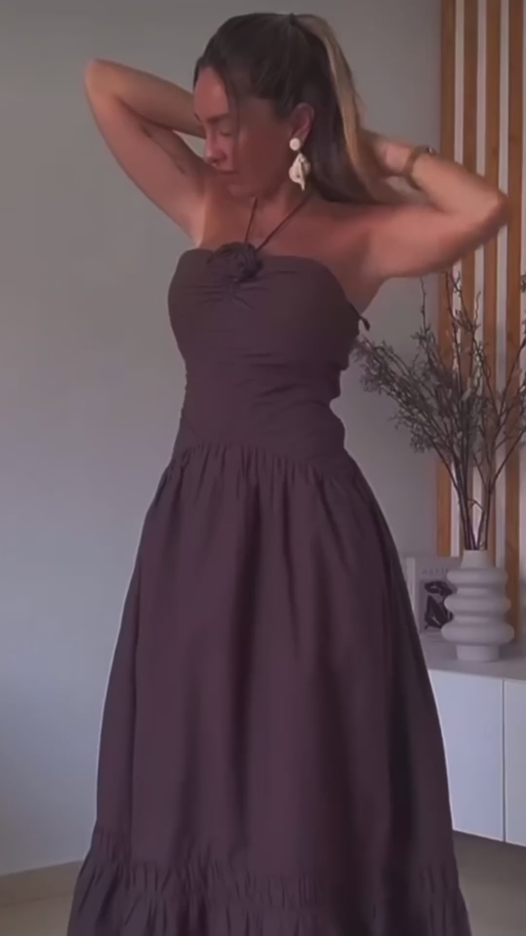 Elegant strapless mocha brown summer maxi dress with floral neck-tie detail, A-line silhouette, and ankle-length flow – lightweight non-stretch polyester, ideal for city days, beach cafés, vacations, and warm-weather events.