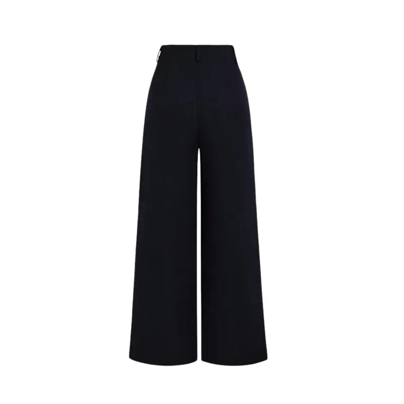 New 2025 Elegant high-waisted trousers in brown with a wide-cut oversized fit and functional pockets.