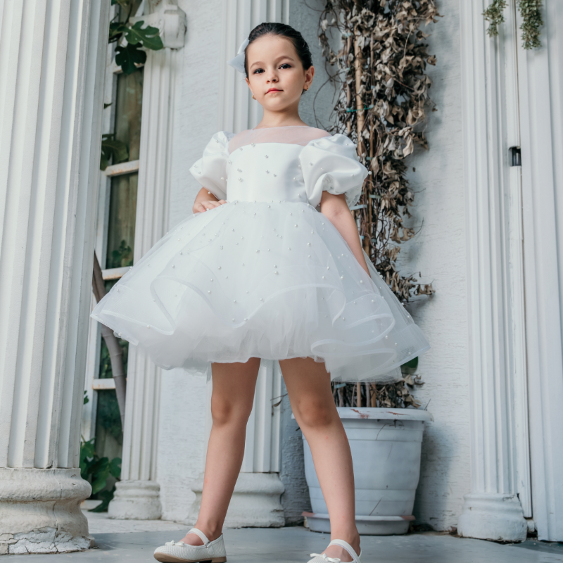 100% cotton lining in luxury handmade girls dress, hypoallergenic and breathable for sensitive skin.