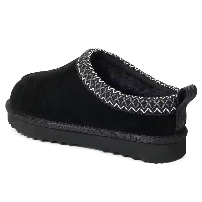 Side view Aria suede women’s winter slippers, rounded toe, warm fur lining, anti-slip sole, ankle high Zara inspired design
