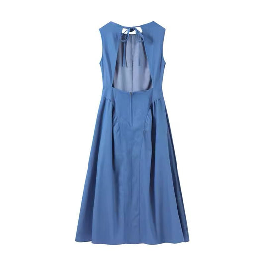 Backless denim midi dress with adjustable tie-back – lightweight summer outfit for women
