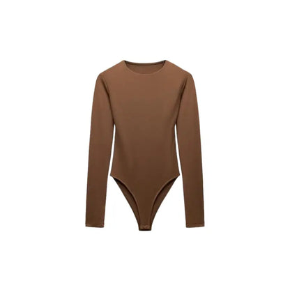 Brown tailored body for women with round neck and long sleeves, made from polyester, cotton, and elastane for comfort and flexibility. Stretchable Body.