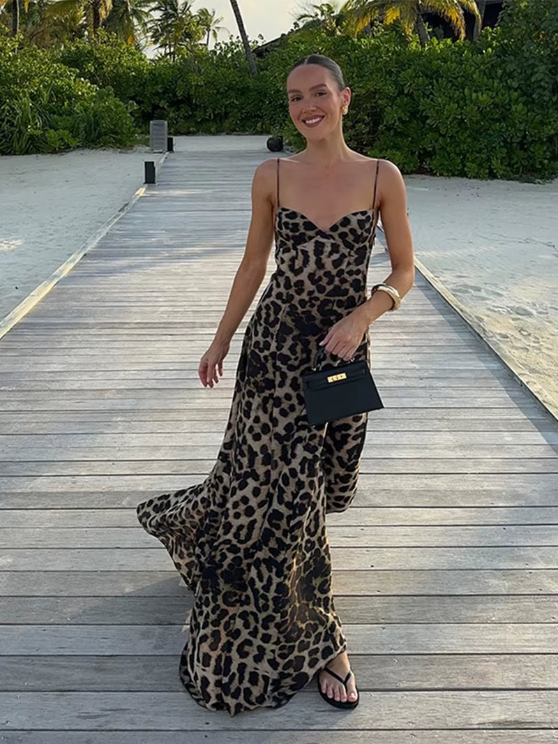 Elegant Leopard A-Line Dress with Backless Tube Top for Summer Beach Vacations