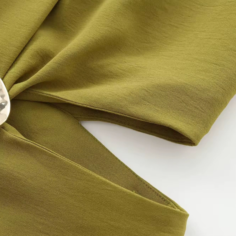 Kaïa Sculpt Midi in olive – elegant sleeveless belted dress with stretch and waist cut-outs.
