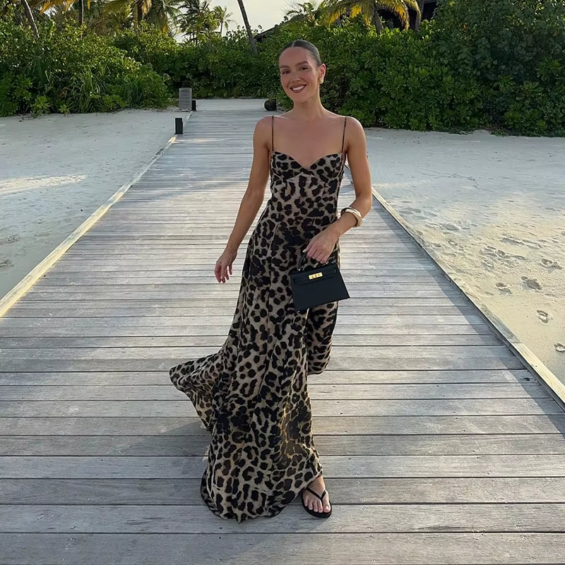 Elegant Leopard A-Line Dress with Backless Tube Top for Summer Beach Vacations