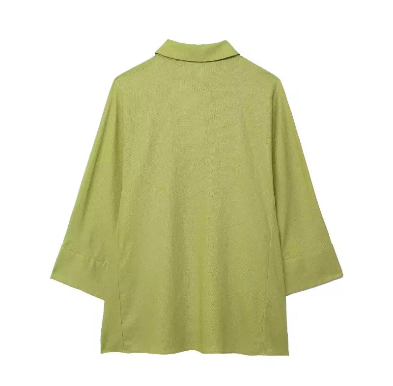 Light olive green blouse with classic collar and wide sleeves – casual and elegant, easy to pair or wear as part of a 2-piece set.