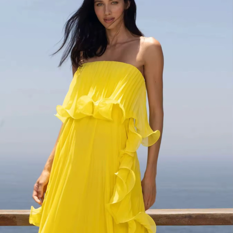 Chic & Charm Ibiza Breeze maxi dress in turquoise – strapless design with ruffle details.