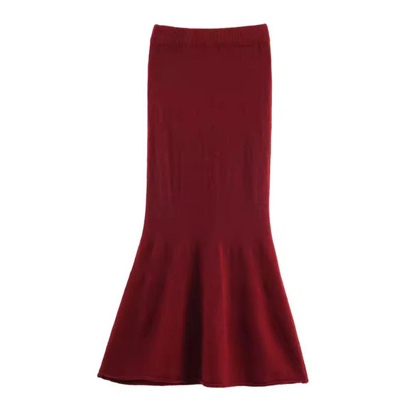 Elegant women’s 3-piece knit set with cardigan, strap top and trumpet skirt in soft fine knit fabric – autumn winter premium knitwear outfit, minimalist style.
