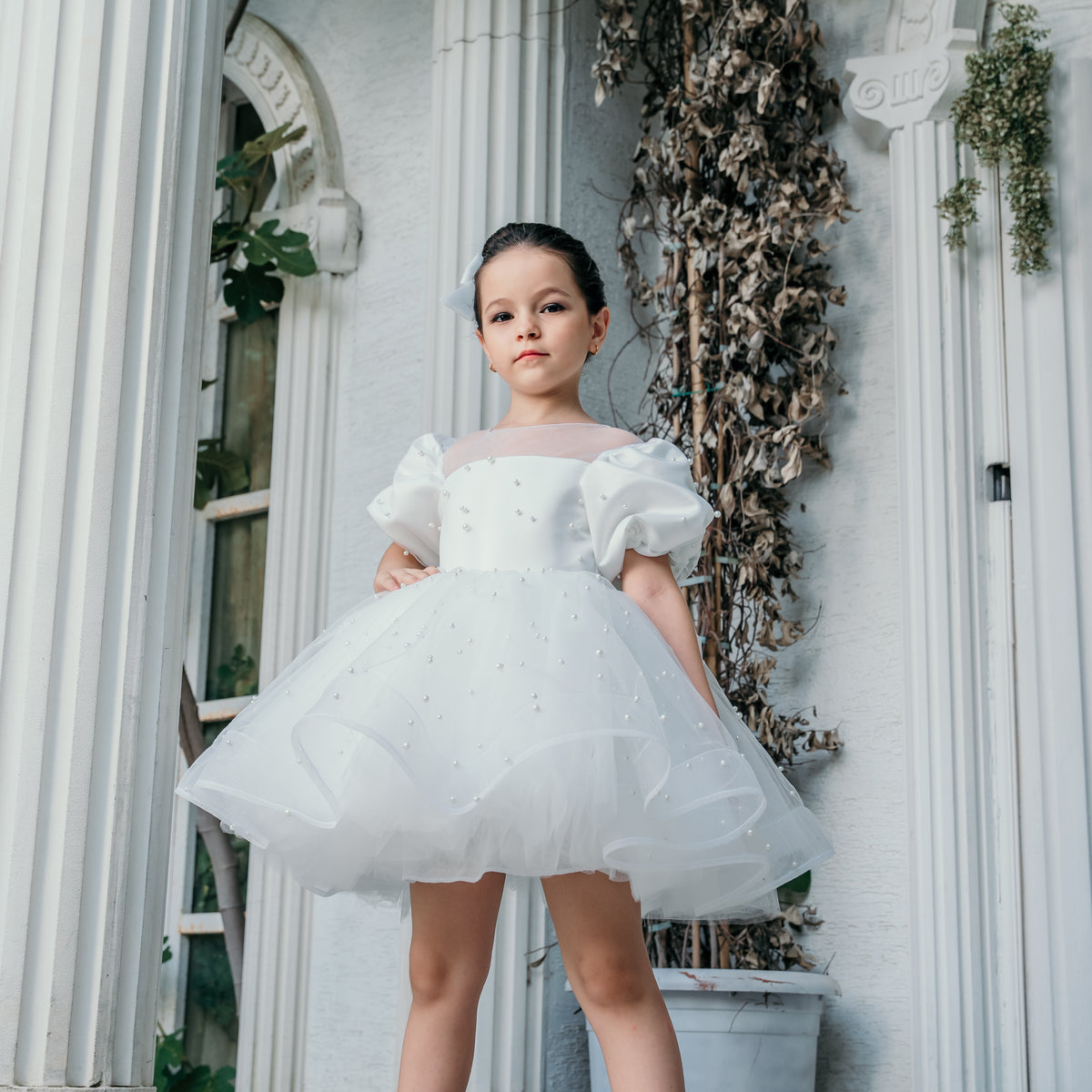 Handcrafted embroidered tulle dress for girls, perfect for baptisms, flower girl roles, and first communions.