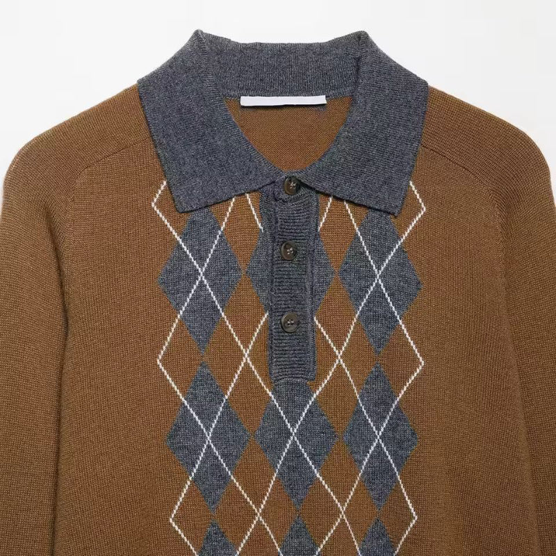 Women’s argyle knit sweater with polo collar in brown and grey – Chic and Charm Autumn Elegance pullover for fall winter fashion
