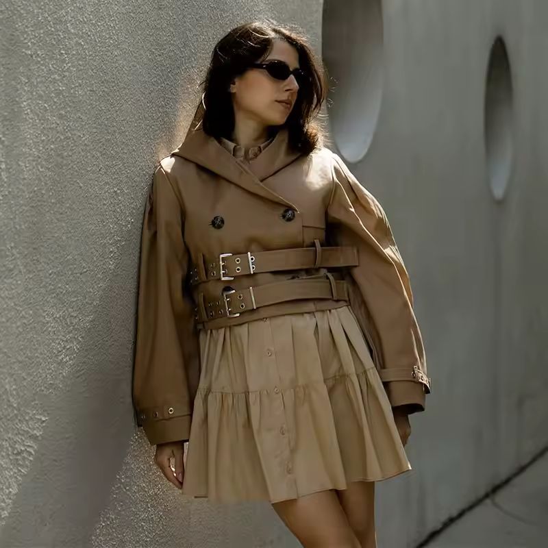 Elegant women’s trench coat 2025 – Chic Paris double-breasted coat with belt
